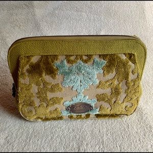 👶🏻Petunia Pickle Bottom Cake Stroller Wristlet👶🏻NWOT🌟